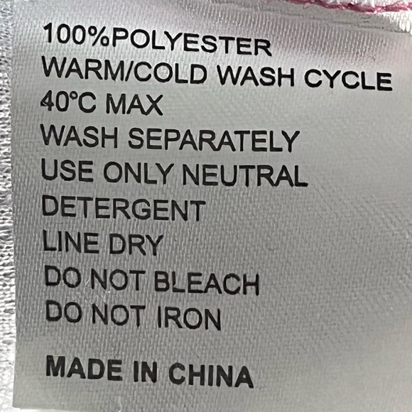 Harrow hockey jersey #24 pink in the rink. (E) - Picture 3 of 6